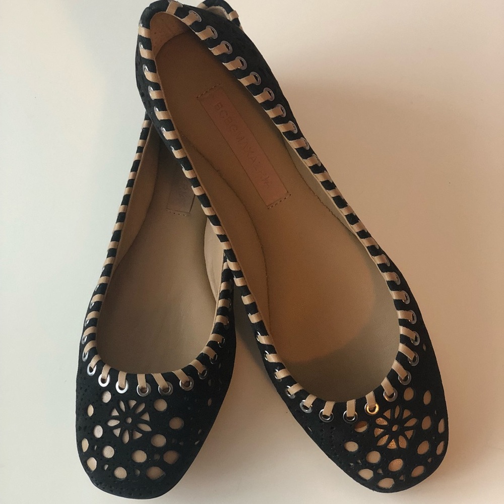 BCBG MAXAZRIA Gerrard Laser-Cut Leather Flats